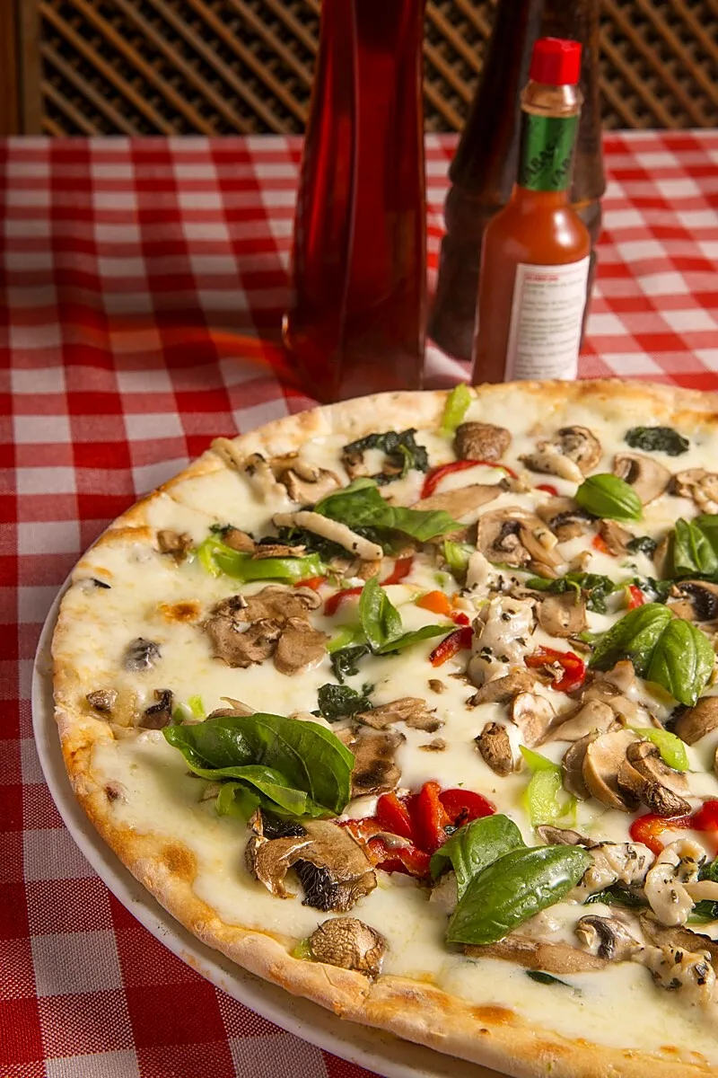Pizano Pizzeria